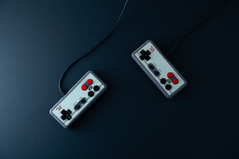 De Geschiedenis Achter A, B, X, Y: Waarom Gamecontrollers Deze Knoppen Hebben