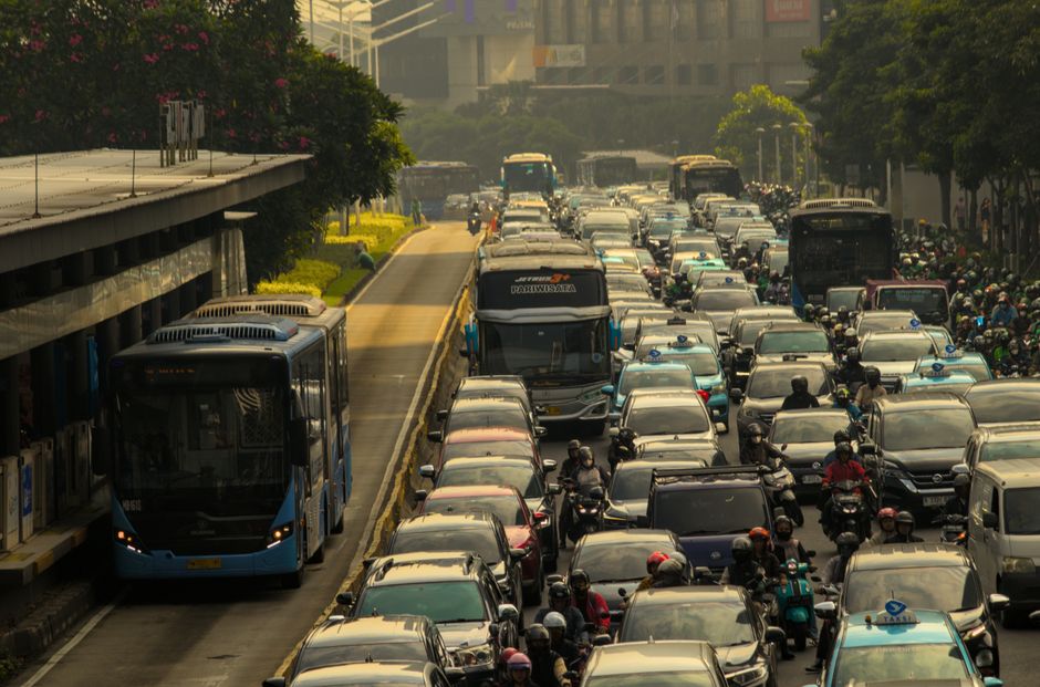 Files Voorkomen: De Wetenschap Achter Verkeersgolven en Slimme Oplossingen