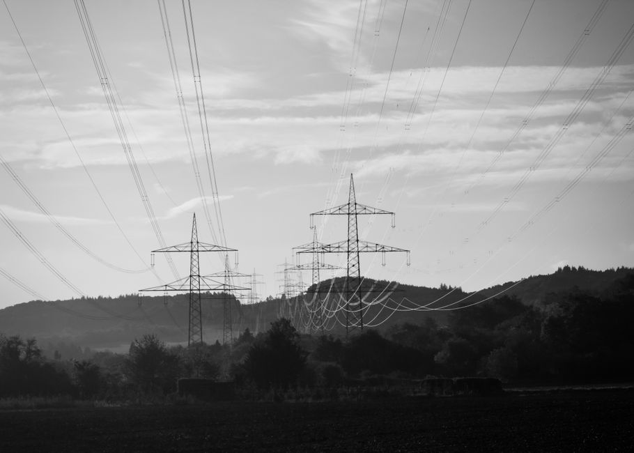 De Toekomst van het Elektriciteitsnet: Waarom het Cruciaal is voor AI, Elektrische Auto's en Groei